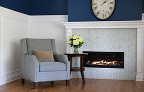 پانل دیواری با شومینه